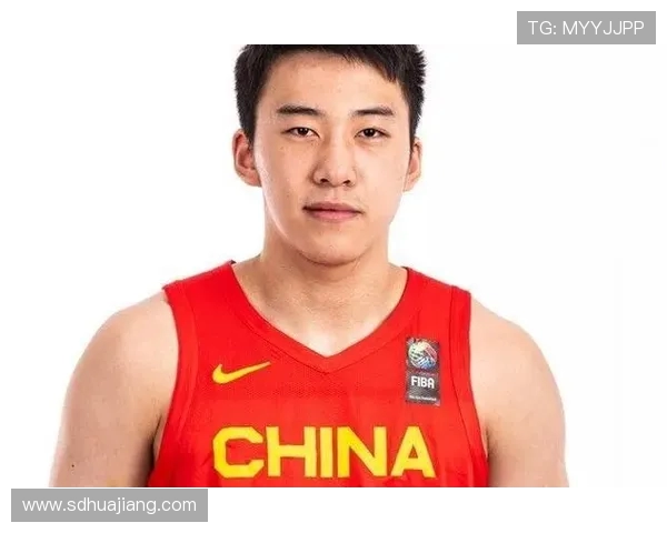 王俊杰NCAA季前赛再展核心实力 一条龙突破强势1v2连拿两分引热议